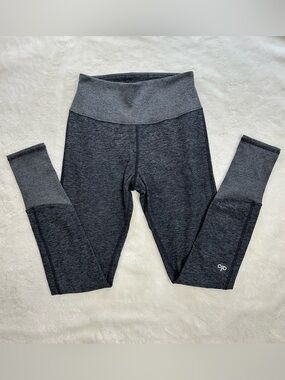 Alo Yoga High-Waist Alosoft Lounge Leggings - Dark Heather Grey - M